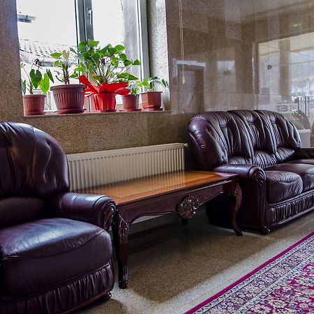 Rubis Hotel Rudozem エクステリア 写真
