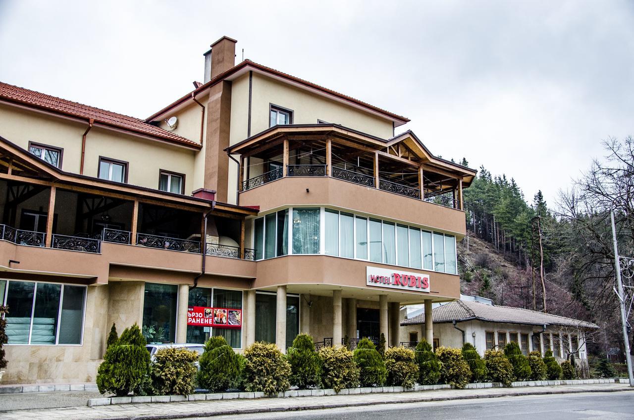 Rubis Hotel Rudozem エクステリア 写真